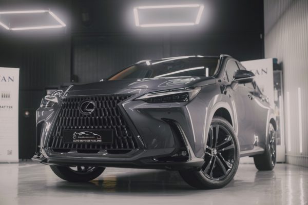 Lexus NX350H nakładanie powłoki elastomerowej